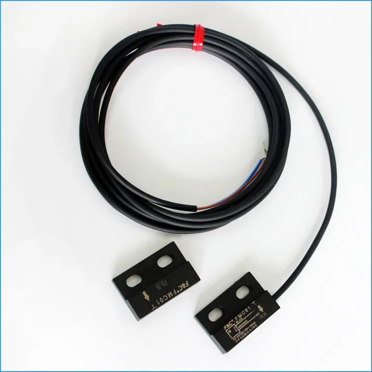 

Новый оригинальный магнитный датчик F&C FMC01 (3 шт.) для дверей и окон, металлический магнитный выключатель для сигнализации, часто открывается при движении.