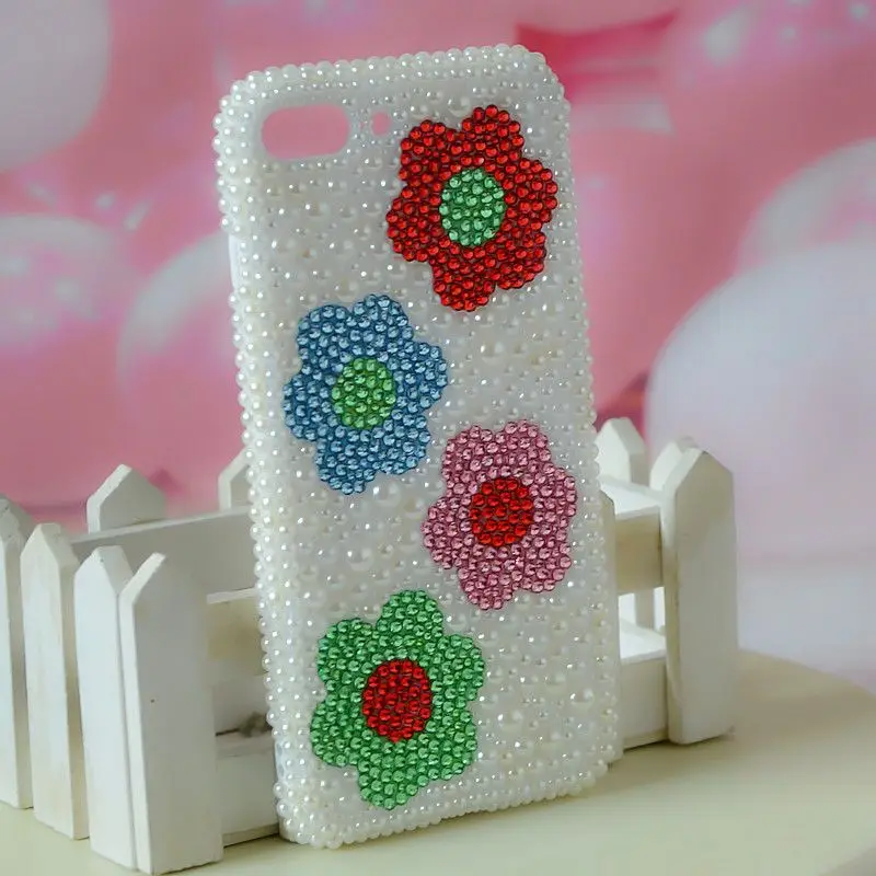 Luxury Diamond Pearl Daisy Phone Case for iPhone 15 Pro Max 14 Plus 13 12 11 XSMax XR Fashion Korean Style Girl's Case