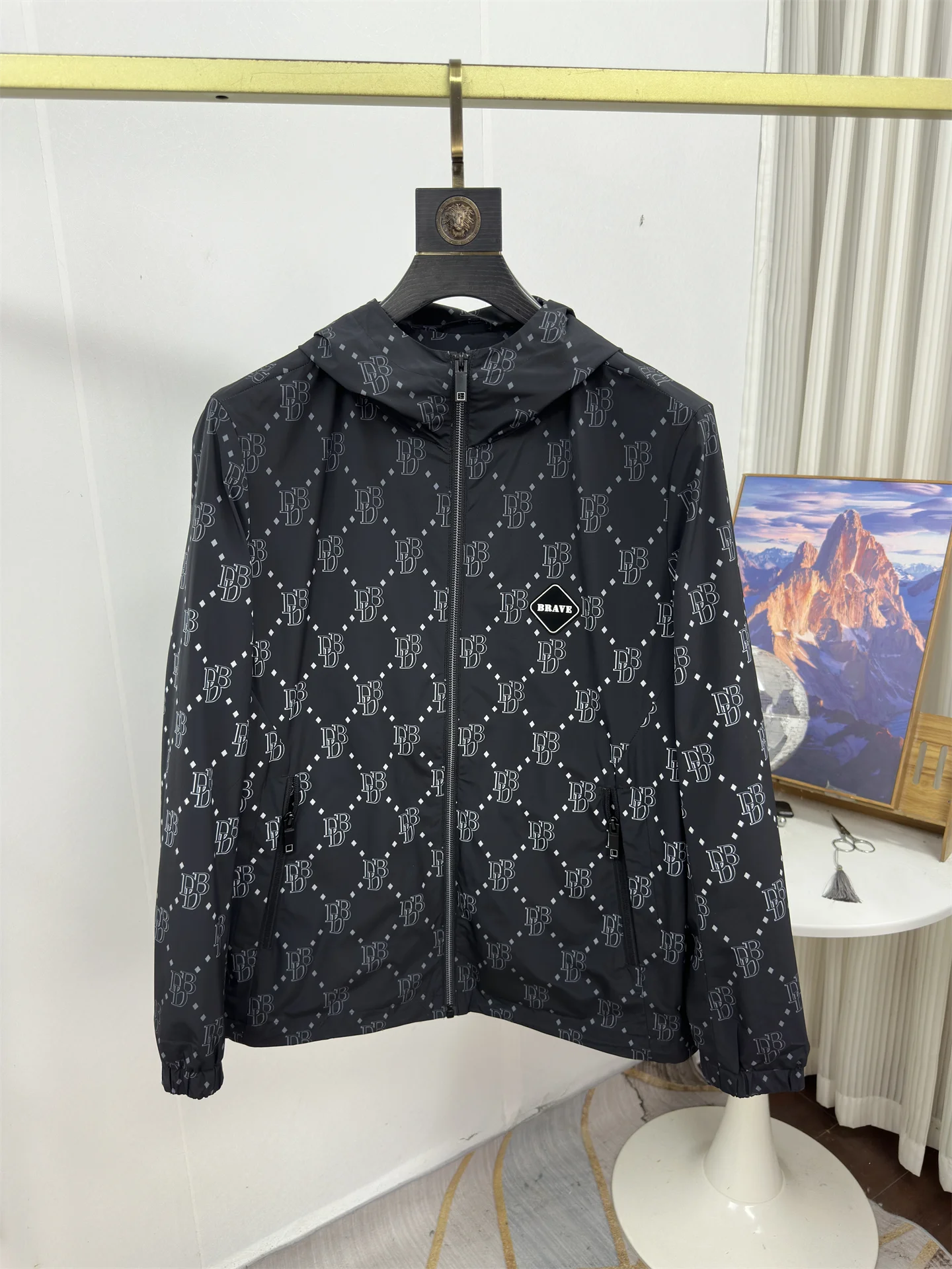 

Faionable Printed Casual Hooded Windproof Thin Spring Jaet Men's Stand Fit Polyester Fiber Long Sve Zipper Closure ...