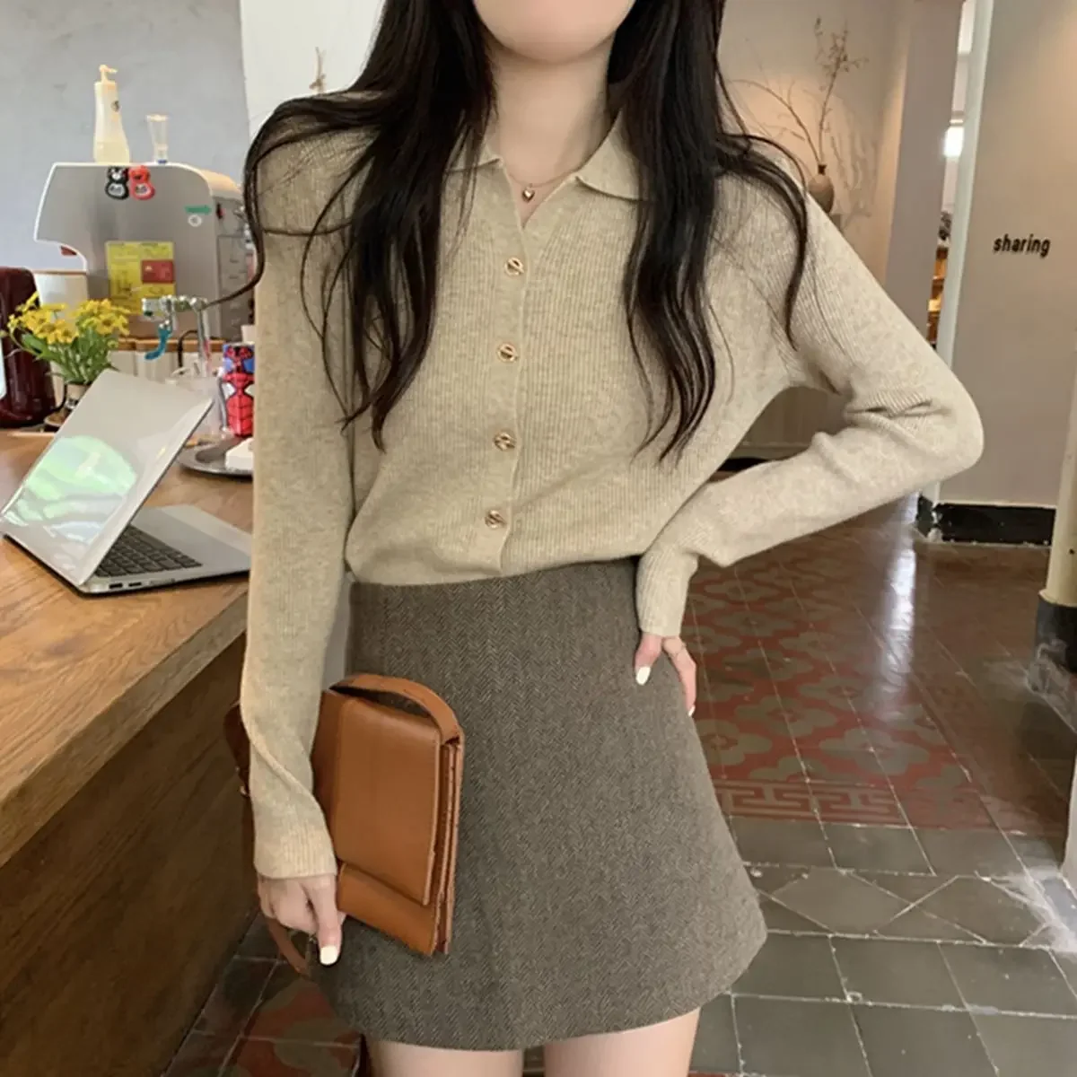 Versione coreana minimalista collo a Polo a maniche lunghe Cardigan in maglia per le donne autunno maglione sottile con scollo a v Top corto abbigliamento