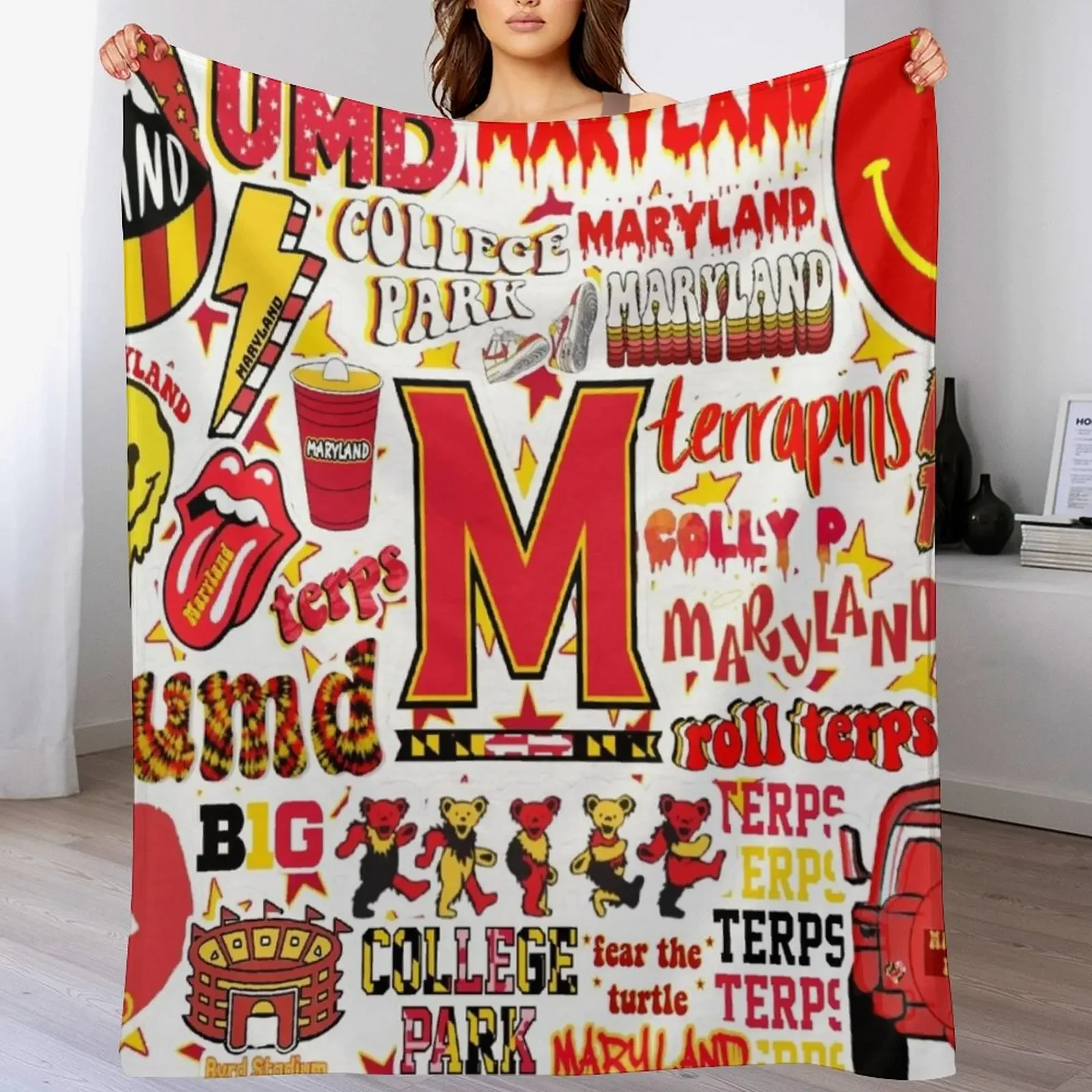 

U M D Throw Blanket Decorative Beds Tourist Blankets
