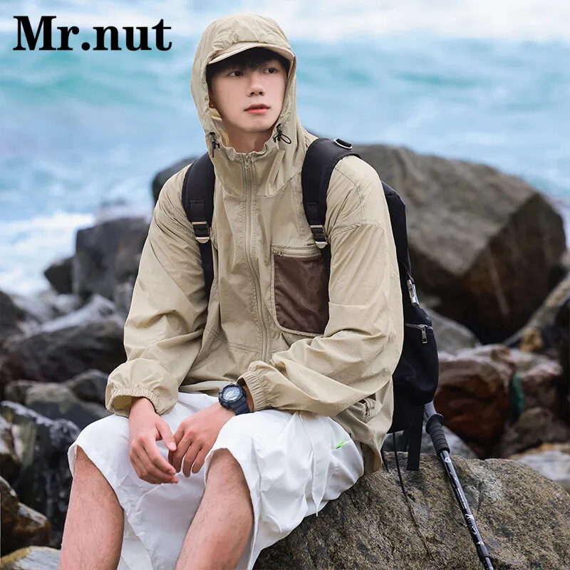 Hooded Sunscreen Clothing Thin Jacket Coat Simple Solid Color Outerwear Men Jackets Lightweight Camping Sun-Protective Clothes