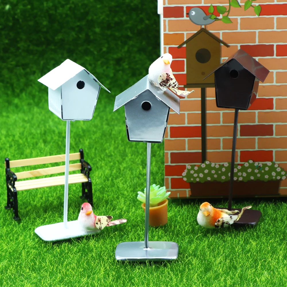 

1Pc Dollhouse Mini Simulation Metal Birdhouse Model Miniature Outdoor Countryside Scene Construction Outdoor Fairy Garden Decor