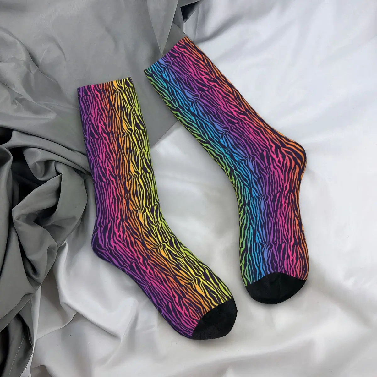 Bright Rainbow Ombre Socks Autumn Gradient Zebra Stripes Stockings Unisex Men Quality Socks Graphic Skateboard Non Slip Socks