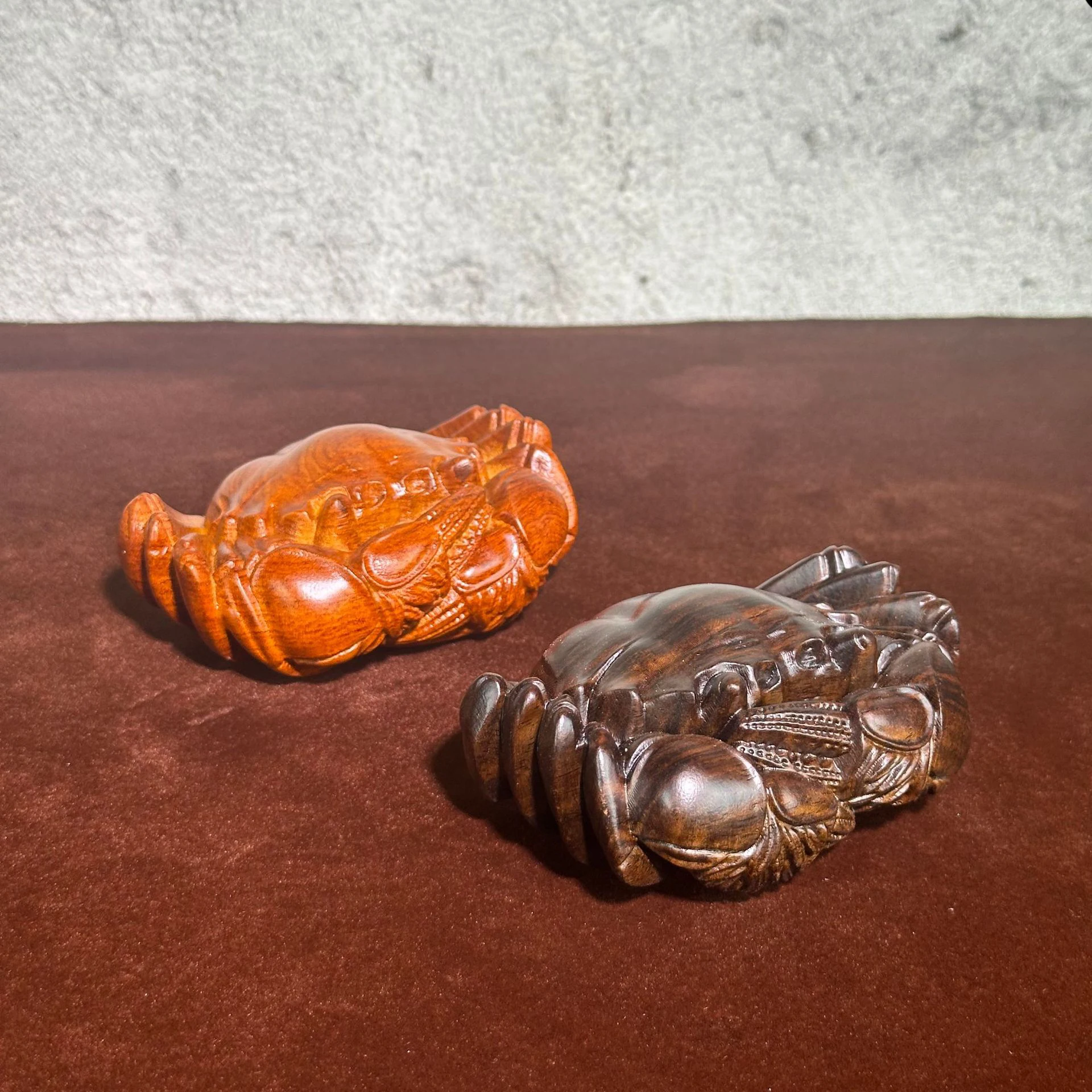 Ebony Carved Crab Hand-held Playthings Eight Directions Bringing Wealth Rosewood Carving Ornament Crafts