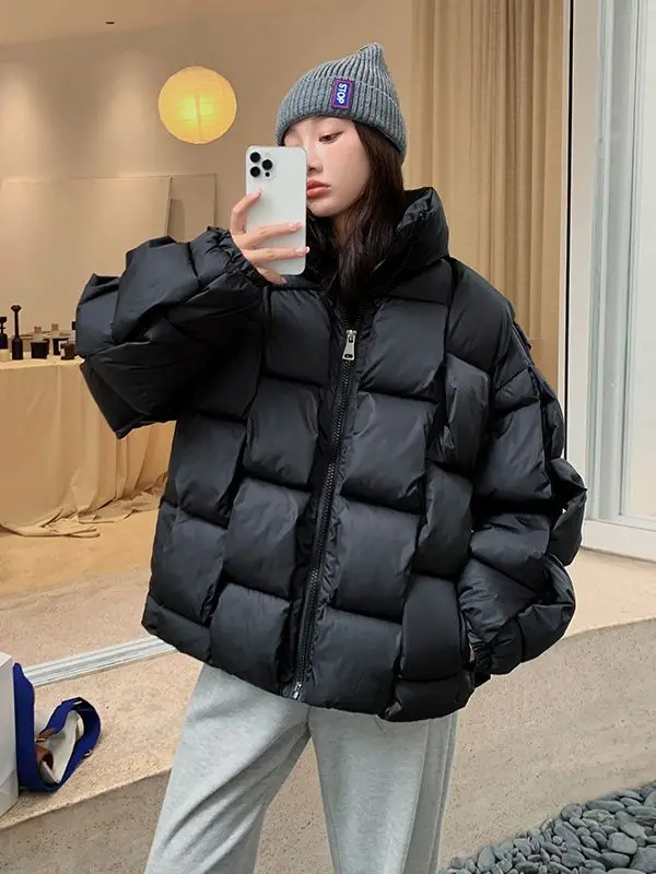 2024 Winter New Female Vertical Strip Woven Down Padded Jacket Fashion Casual Square Trend Warm Thick Padded Jacket