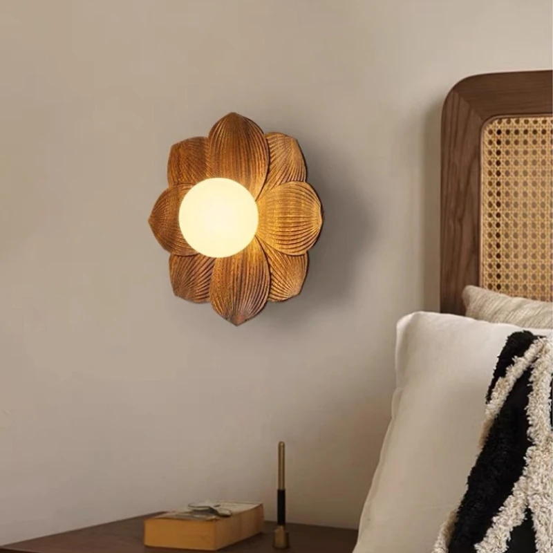 Nordic Creativity Wall Lamp Wooden Flowers LED Wall Sconces Bedroom Bedside Table Hotel Homestay Cafe