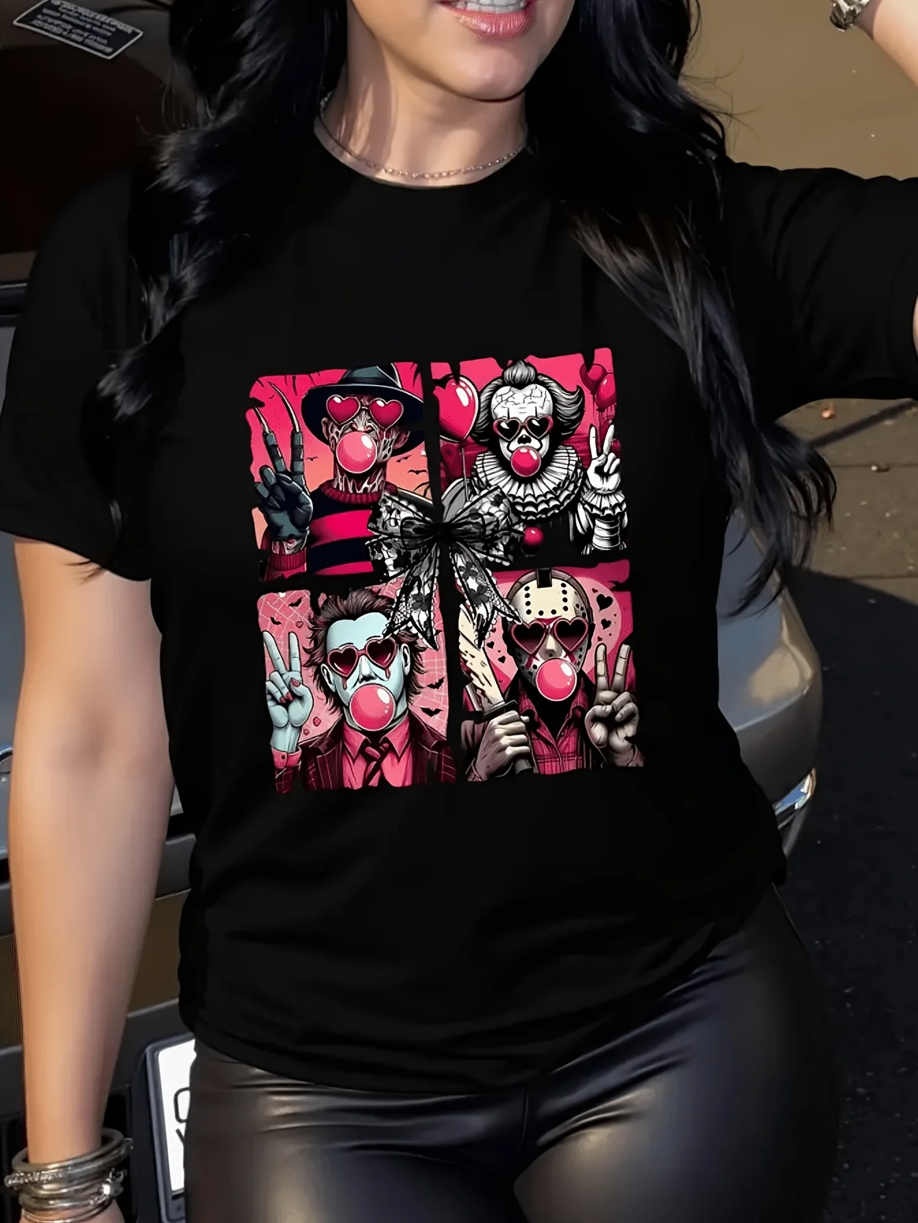 Monochrome Unisex T-shirt -Horror Characters Heart Fashion Glasses Bubblegum Simple, Comfortable, Casual Round-neck T-shirt, Summer