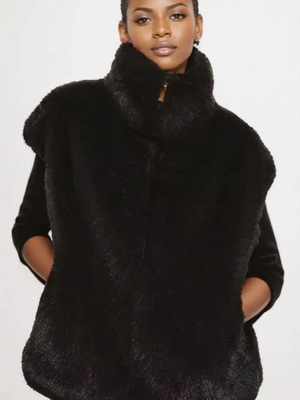 

2025 Winter Women's Elegant Sleeveless Thick Chocolate Faux Fur Vest Jackets Lady Street Chic Warm Loose Zipper Waistcoats Tops