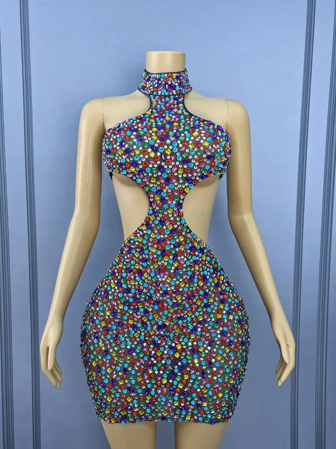 Damska luksusowa sukienka mini z siateczki, zdobiona kryształkami i cyrkoniami, elastyczna, dopasowana, idealna na wieczorne wyjścia, do klubu, na imprezy i jako kostium sceniczny.