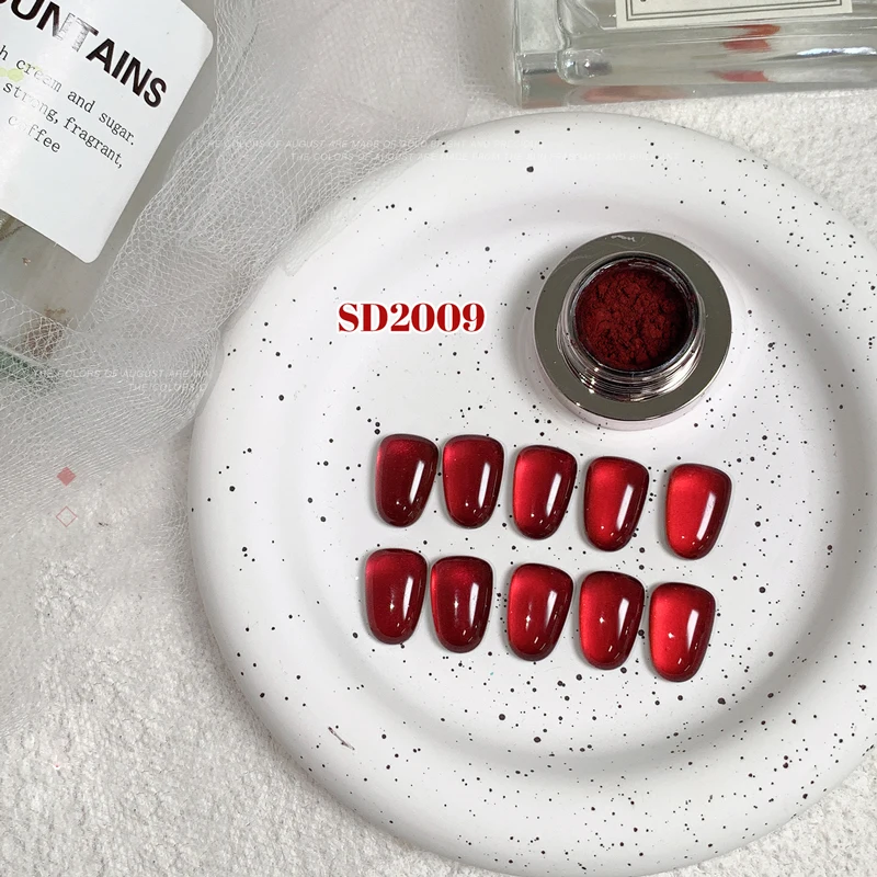 HNDO New Christmas Ceramic Red Cat Eye Magnetic Powder 3D Effect for Gel Polish Nail Art Glitter Design Pigment Dust Decoration