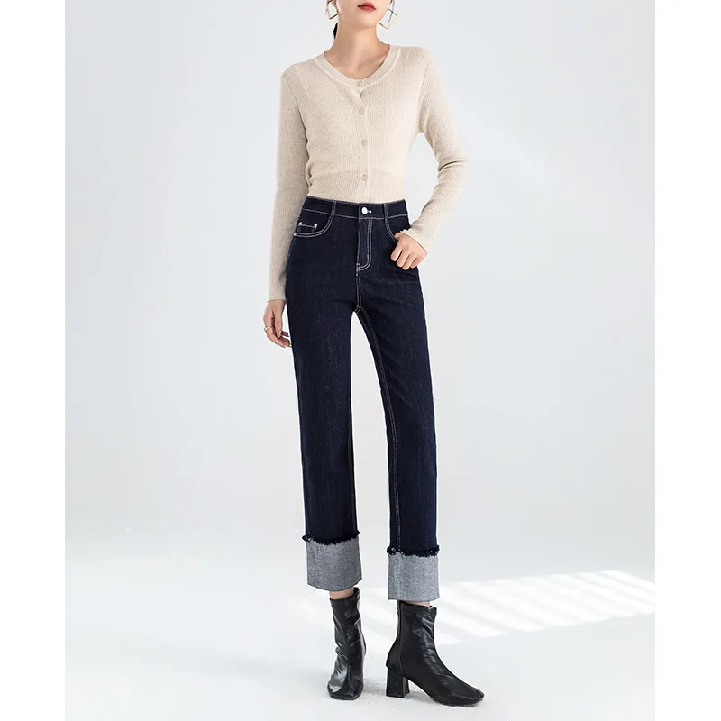 

Women's Fall Fashion Cuffed Straight Leg Jeans. Casual High-waisted Denim Drainpipe Pants. Commuter Style Denim Nine-point Pants