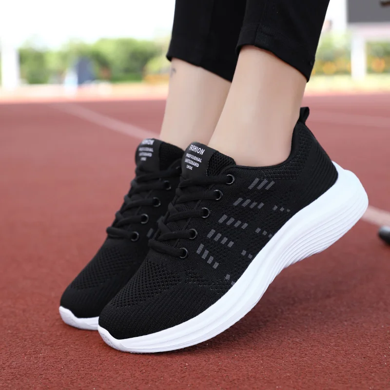 Autumn Flying Woven Sports Running Shoes Women Breathable Comfortable New Style Casual Sneakers Ladies Non-Slip Fitness Shoes