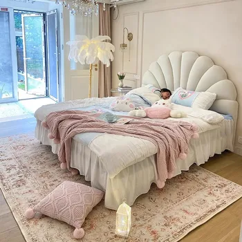 나무 프레임 심플한 더블 침대, 유럽식 독특한 예쁜 거실 더블 침대, 럭셔리 모던 레토 결혼 침실 가구