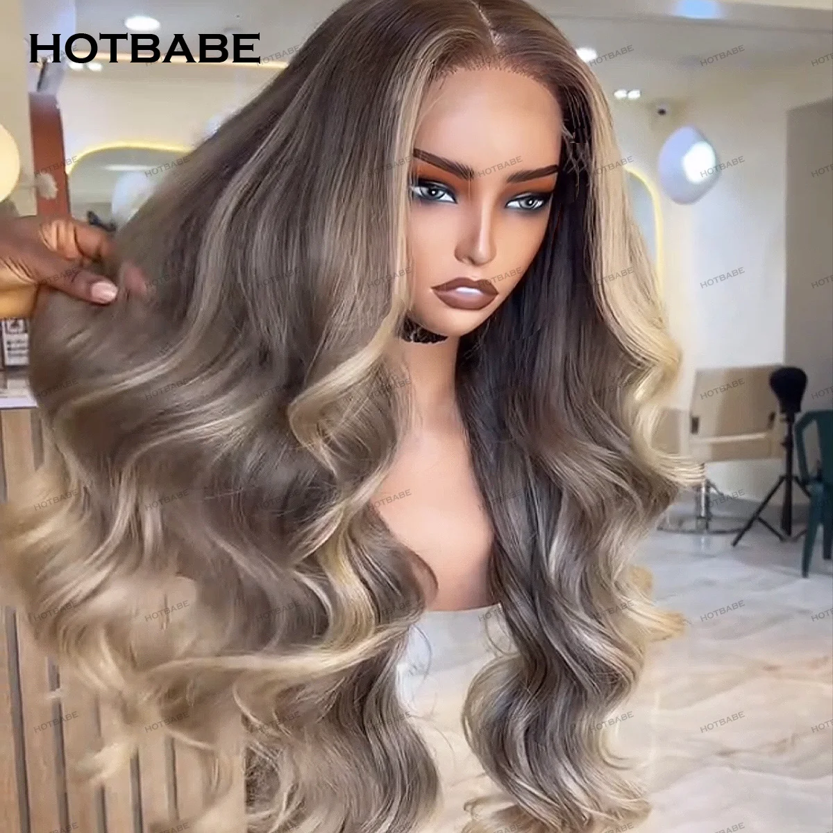 

350 Плотность Бесклеевые человеческие волосы Парики Boby Wave 13×4/13×6 HD Кружевные фронтальные парики 613 Цветные парики 360 HD Кружева Предварительно сорванные для женщин