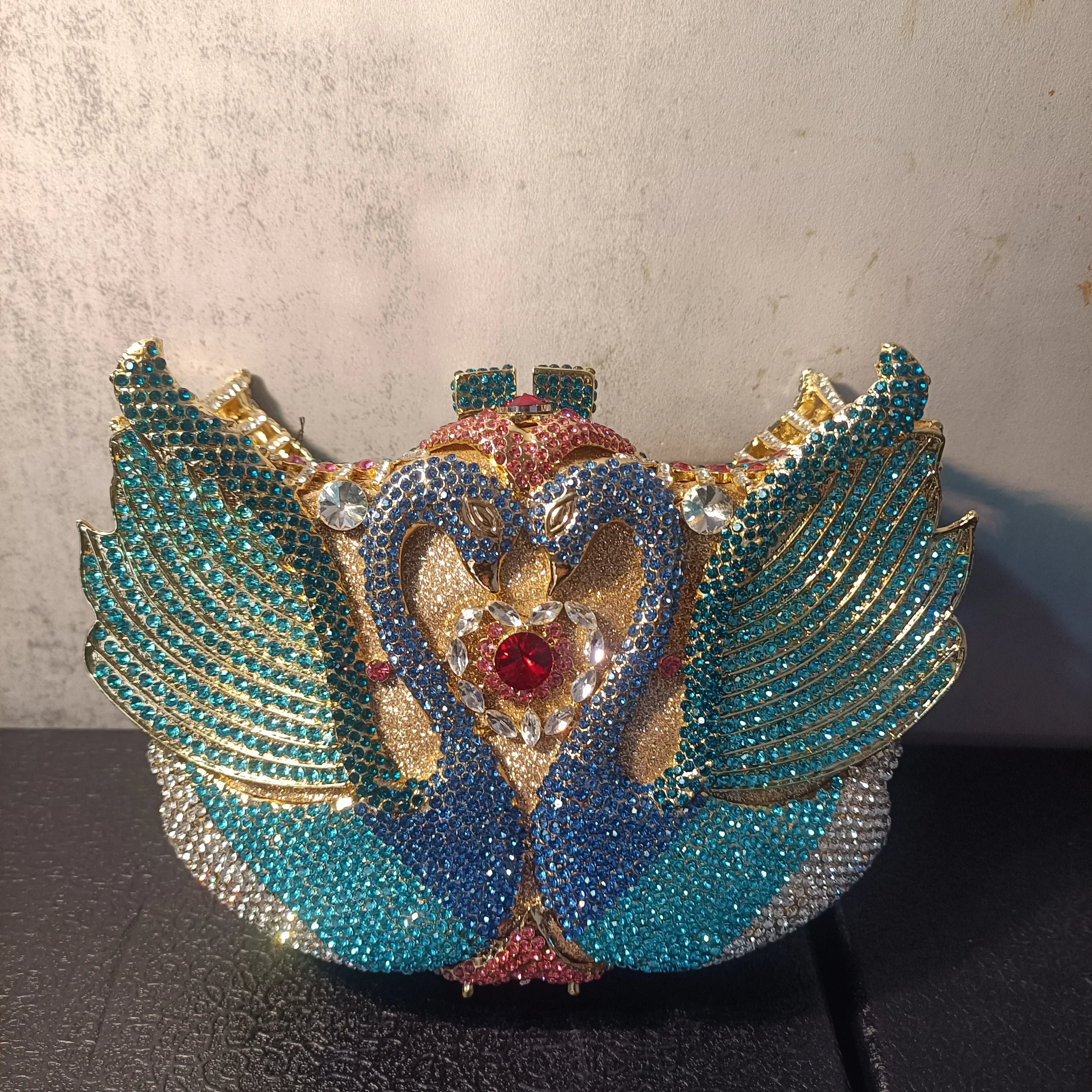 

Multicolored Swan Crystal Elegant Clutches Wedding Bridal Cocktail Handbag Woman Diamond Evening Bag Dinner Party Purse