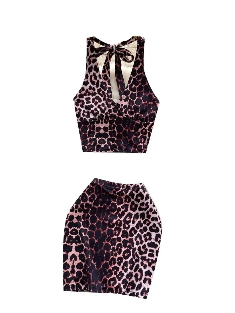 Foamlina Conjunto de 2 piezas con estampado de leopardo para mujer Y2k Top halter sin mangas y espalda descubierta + minifalda Ropa seductora para verano