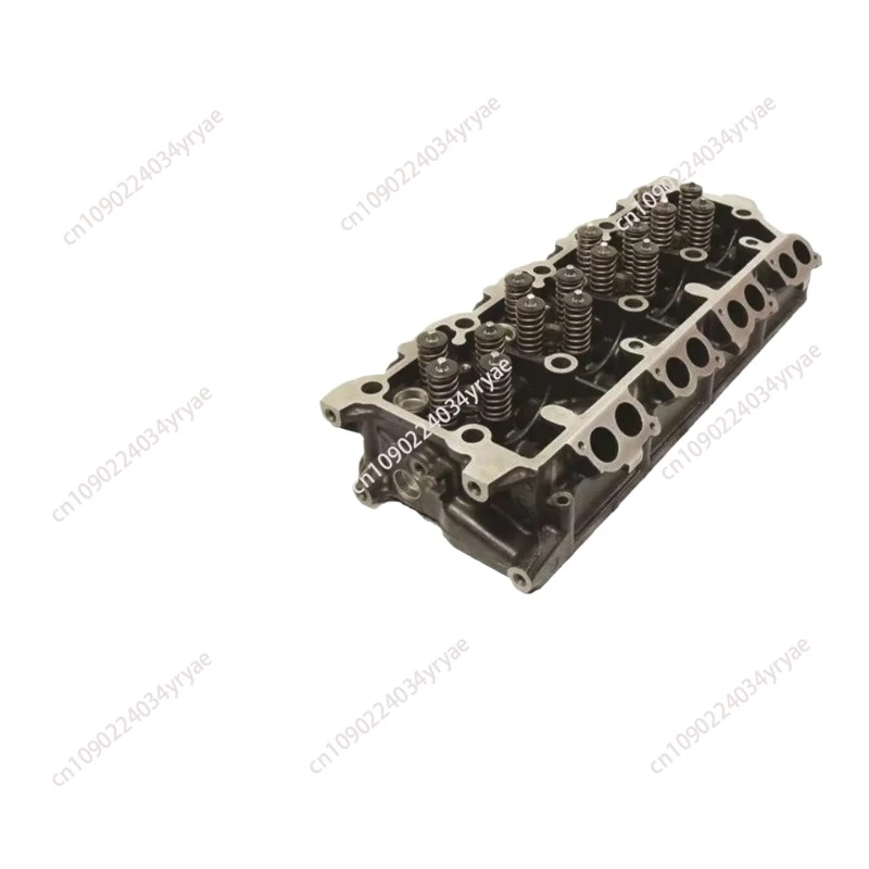 Engine cylinder head suitable for 03-06 Ford 6.0L diesel engine