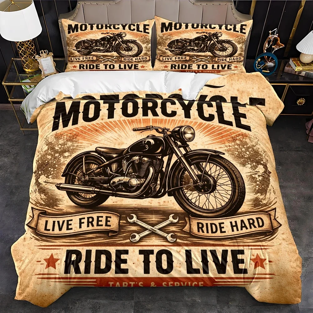 3Pc Retro Motorcycle-Themed Duvet Cover Set, Three-Piece Bedding Set (1*Duvet Cover + 2*Pillowcases), Suitable for All Seasons, Machine Washable, Invisible Zipper Design, Large Personal Bed Cover Set, Suitable for Home, Dormitory, Master Bedroom, Guest Room, American Motorcycle Style Bedding Set, Personalized Live Free Ride Hard Pattern, Wear-Resistant and Skin-Friendly Three-Piece Bedding Set, Vintage Distressed Riding Culture Bedding
