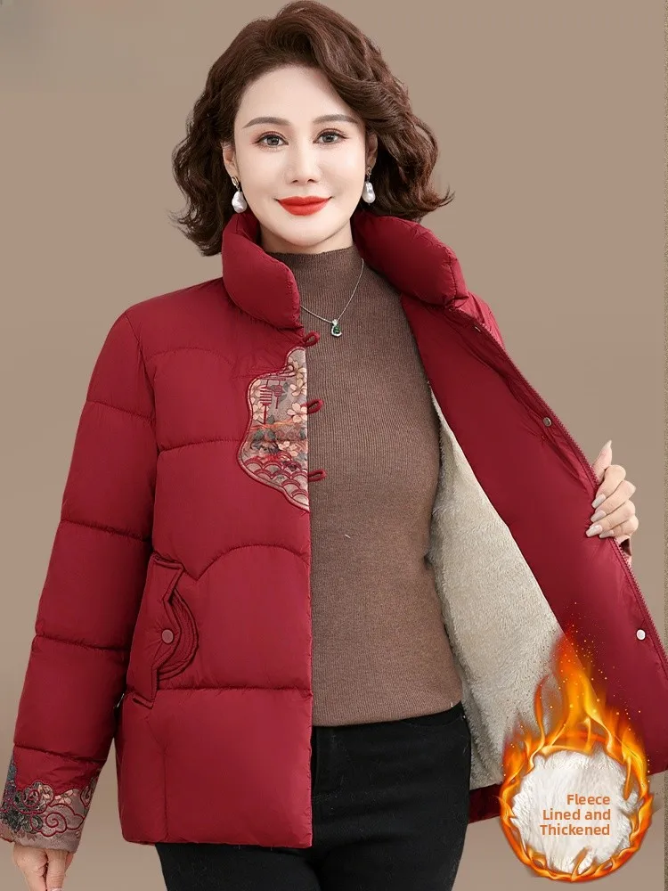 

Утепленная хлопковая куртка для женщин, зимняя верхняя одежда 2024 года, новая модель в национальном стиле, пальто для женщин среднего и старшего возраста