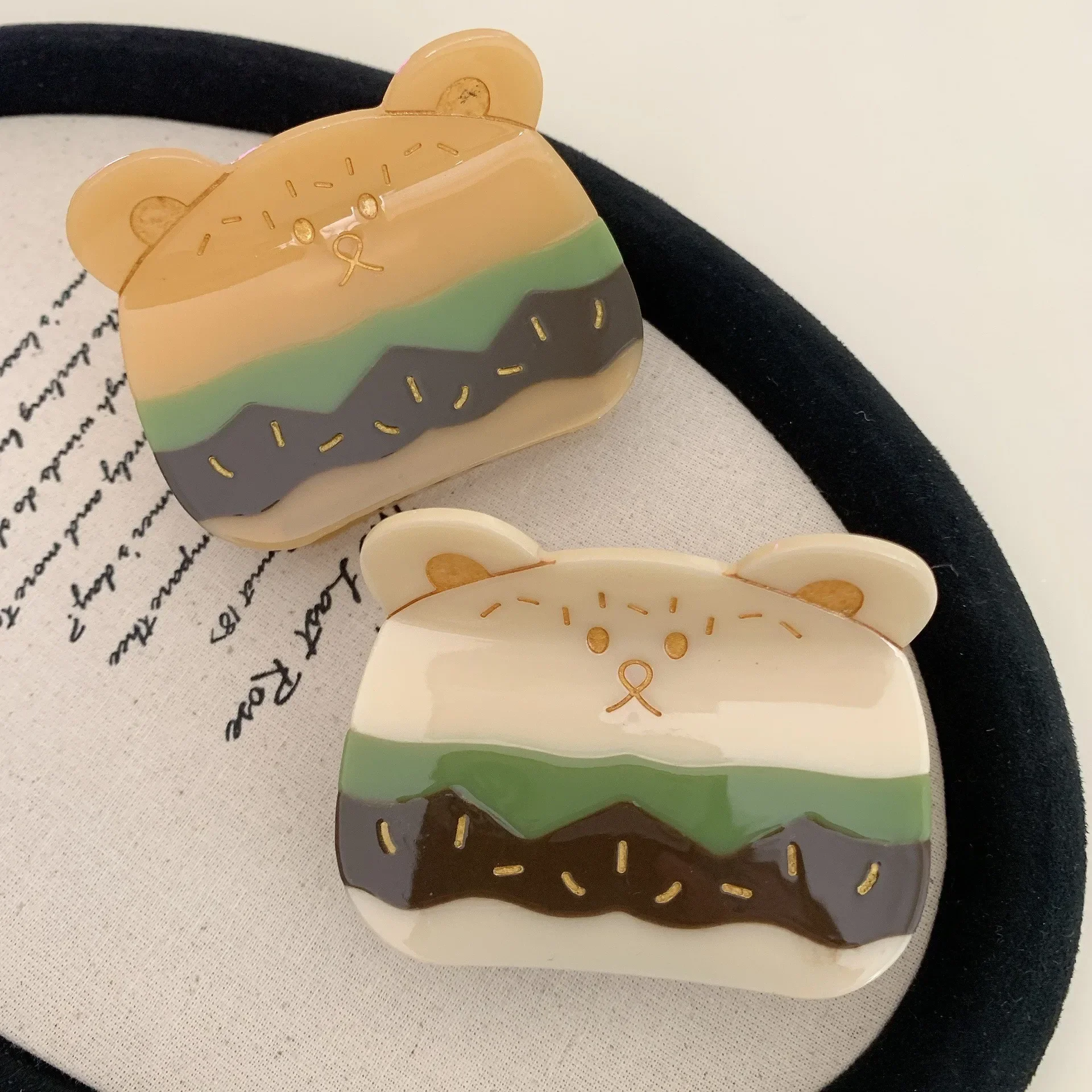 New Cartoon Series Claw Clip Acetate Hair Claw Cute Little Mouse Burger High-end Design Shark Clip Female Hair Accessories