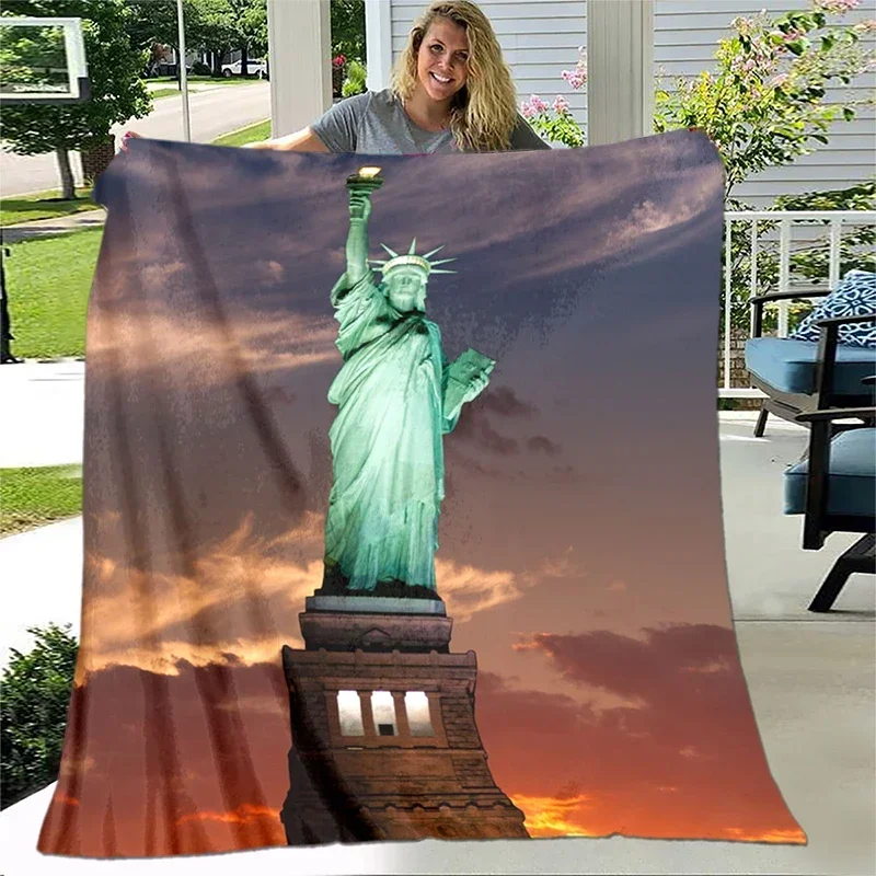Statue of Liberty Flannel Throw Blanket Bedding for Living Room Bedroom Couch Sofa Warm Blanket Super Soft Lightweight King Size