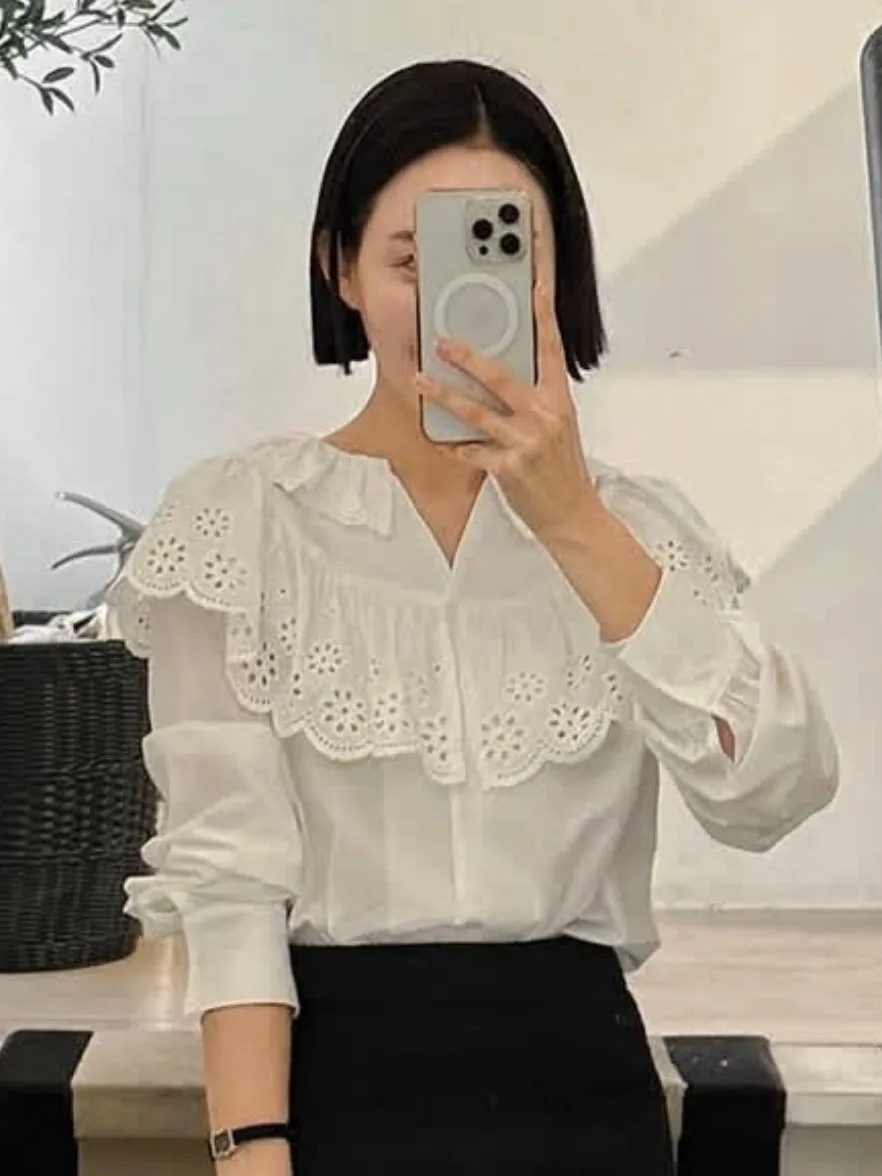 

Dongdaemunins Floral Lace Patchwork Versatile irt Women's Faion Spring 2025 No Brand Registered Trademark Other Material 00