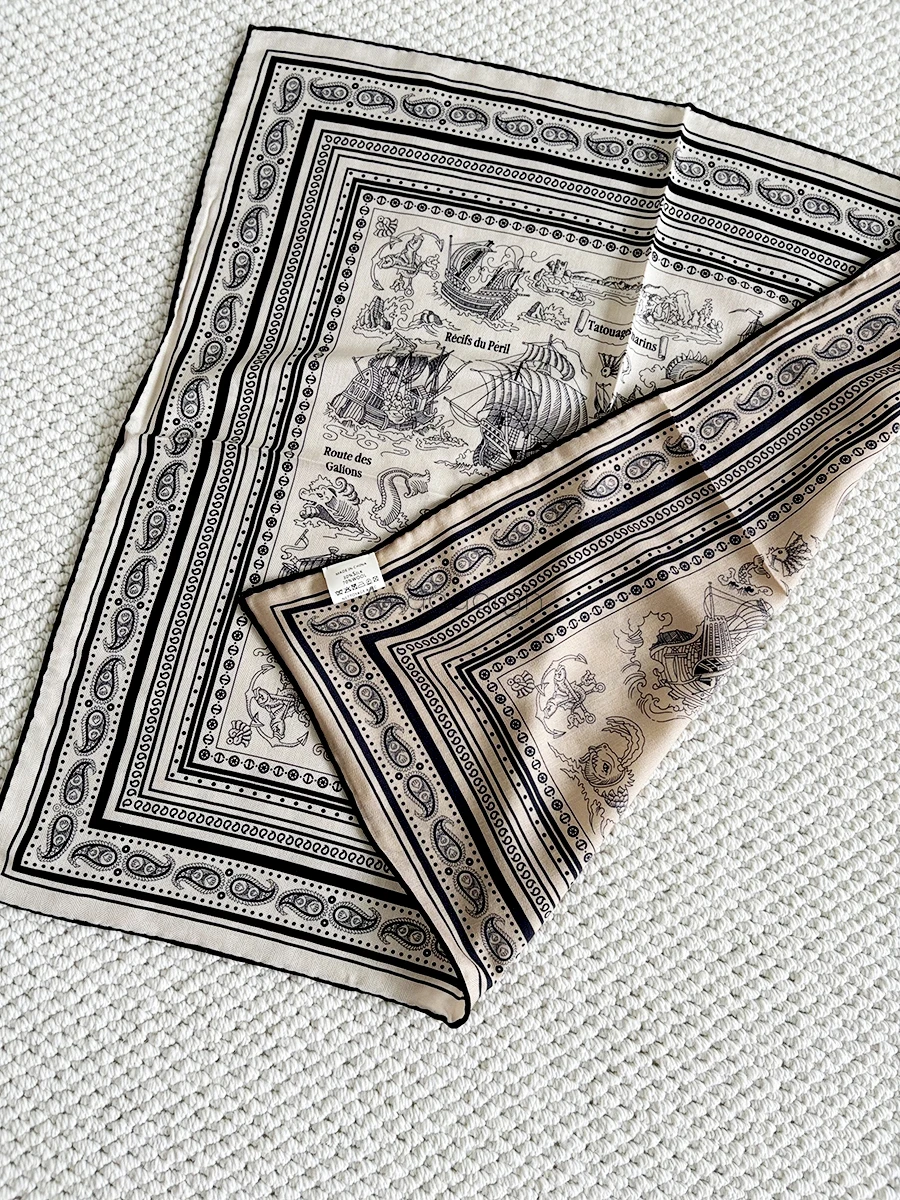 

Double Sided Scarf 65 Luxury Designer Wool Silk Blend Scarfs Hand Rolled Shawls Square Bandanas Clothing Neck Accessories 65CM