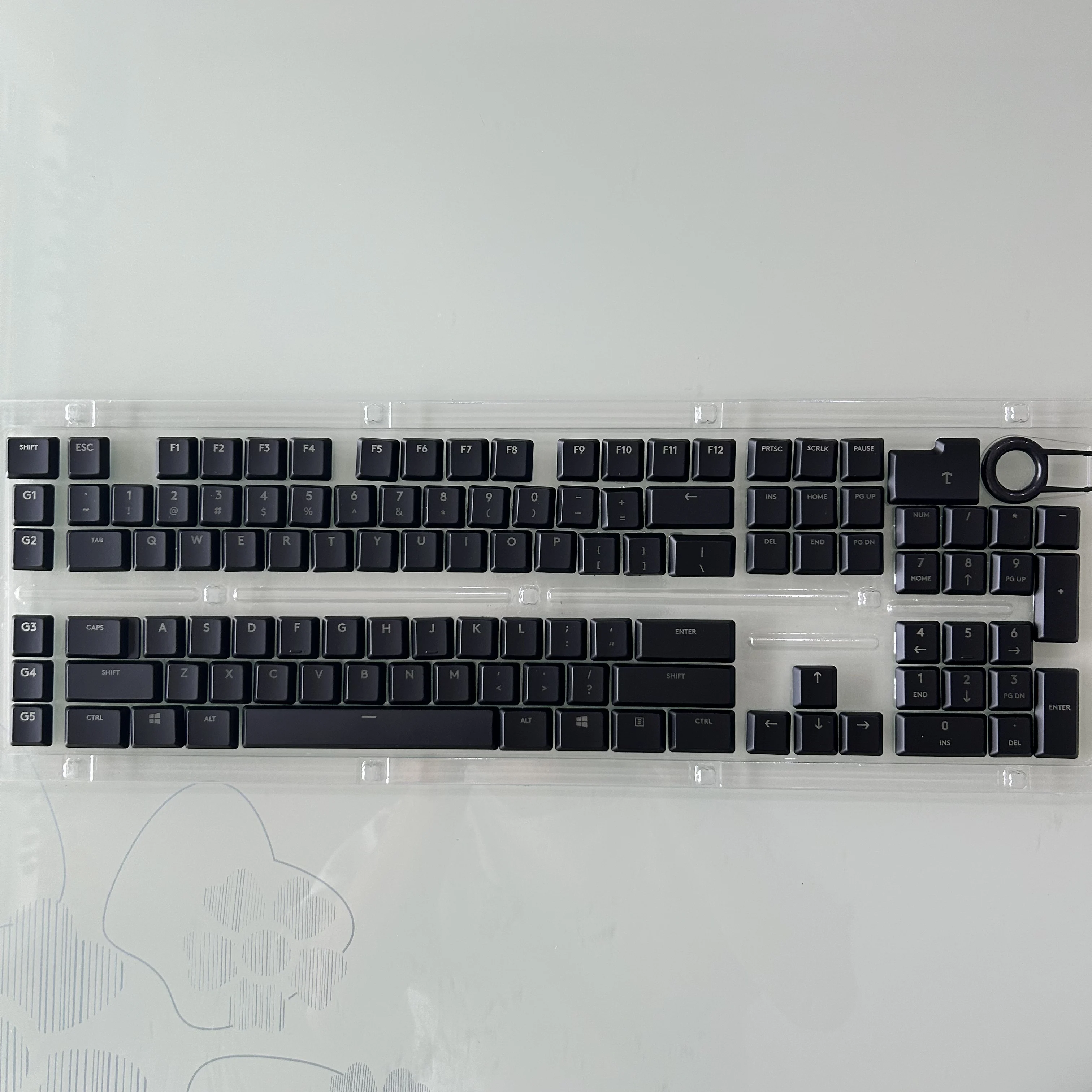 

Подходит для колпачков клавиш Logitech G913/G915 TKL — полупрозрачный нескользящий набор матового черного/белого цвета для механических клавиатур