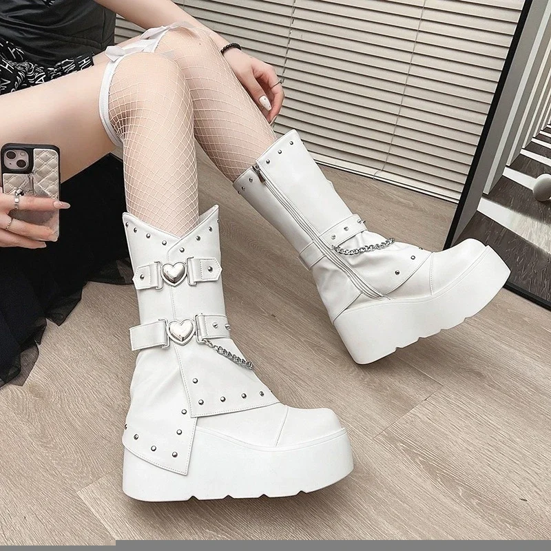 

Ботинки на танкетке на высоком каблуке 2025, новые осенние ботинки средней длины с круглым носком и металлической пряжкой, нескользящие ботинки на платформе с боковой молнией