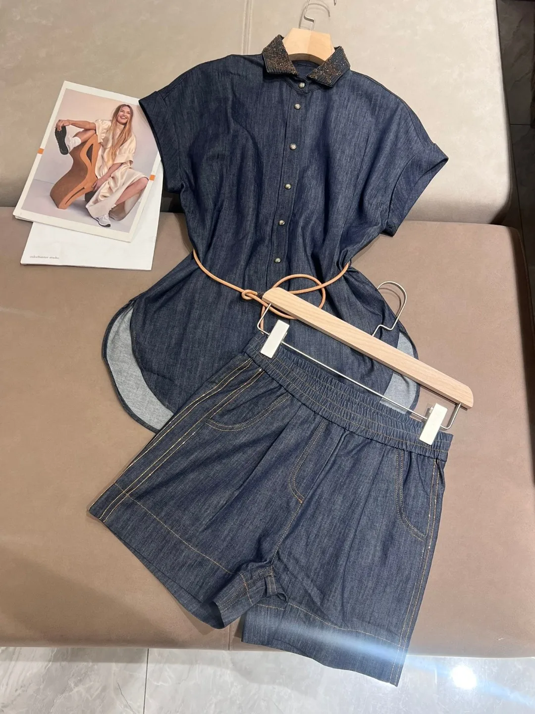 

Casual summer denim shorts suit