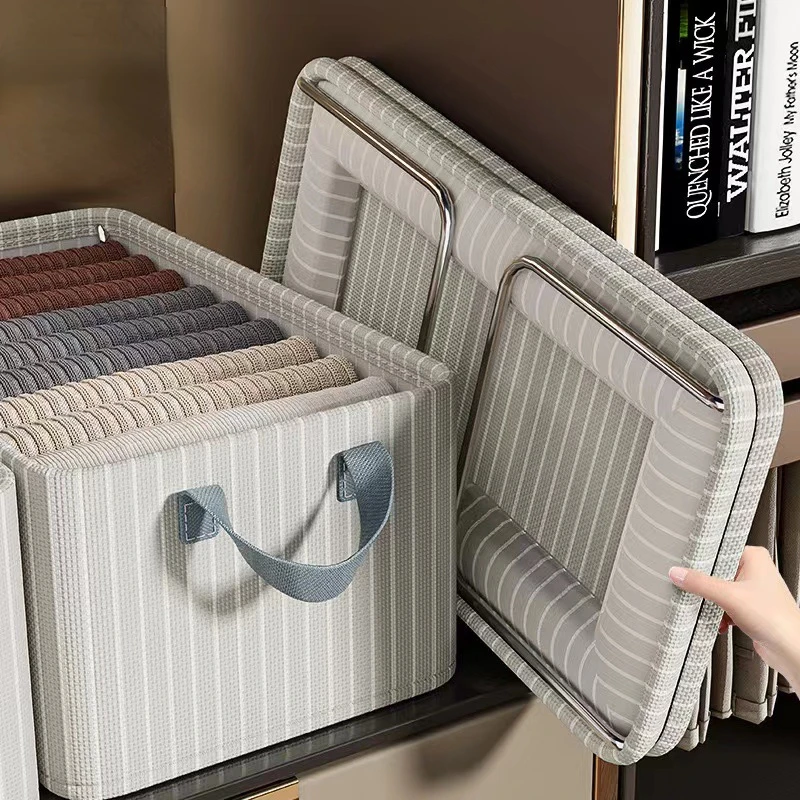 Foldable Clothes Storage Bag Large Capacity Cotton Quilt Moisture Dustproof Storage Box Portable Wardrobe Clothes Organizer