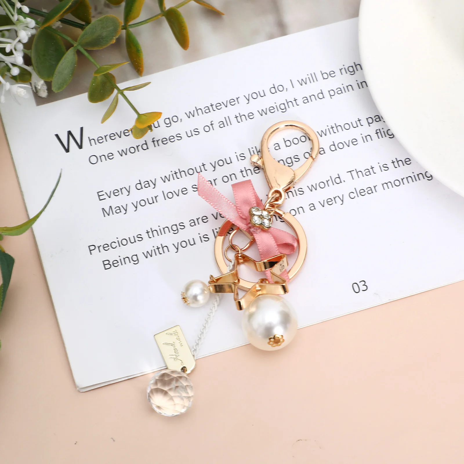 

Bow Keychain Rhinestone Elegant Bow Pendant Charm Decorative Purse Bag Backpack Key Buckle Cute Accessory Charm