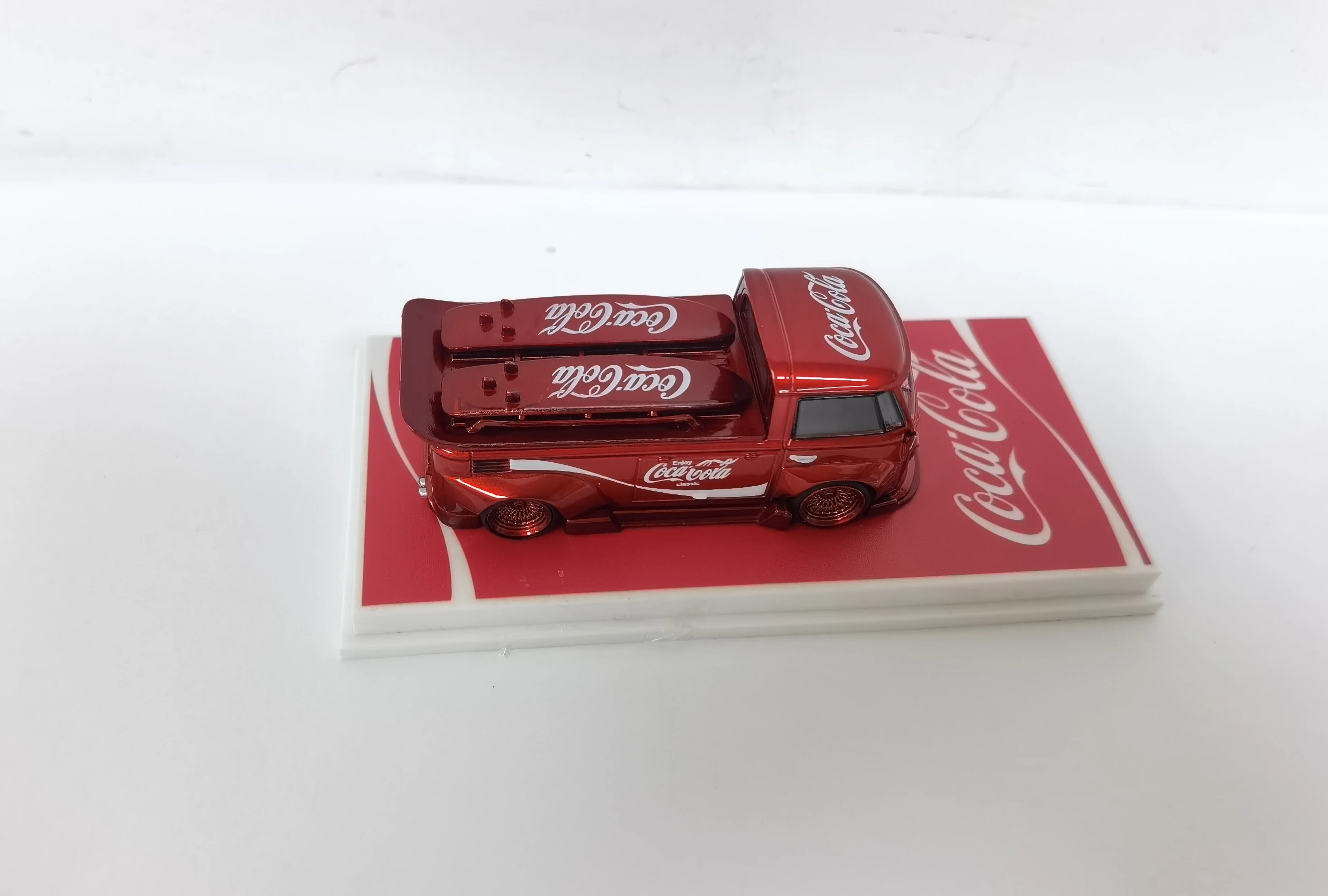 フォルクスワーゲン-ダイキャストカー,vw,t1rwbピックアップ-coca-cola,lmlf,1:64スケール