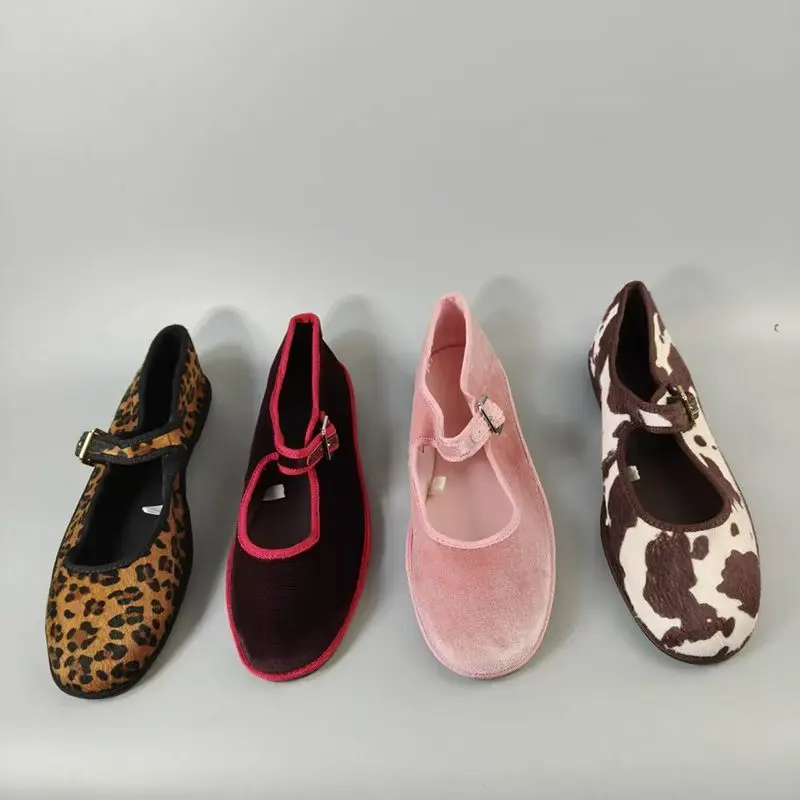 

Женские балетки с леопардовым принтом из бархата, туфли Мэри Джейн с квадратным носком, повседневные балетки с коровьим принтом, модные элегантные лоферы для женщин