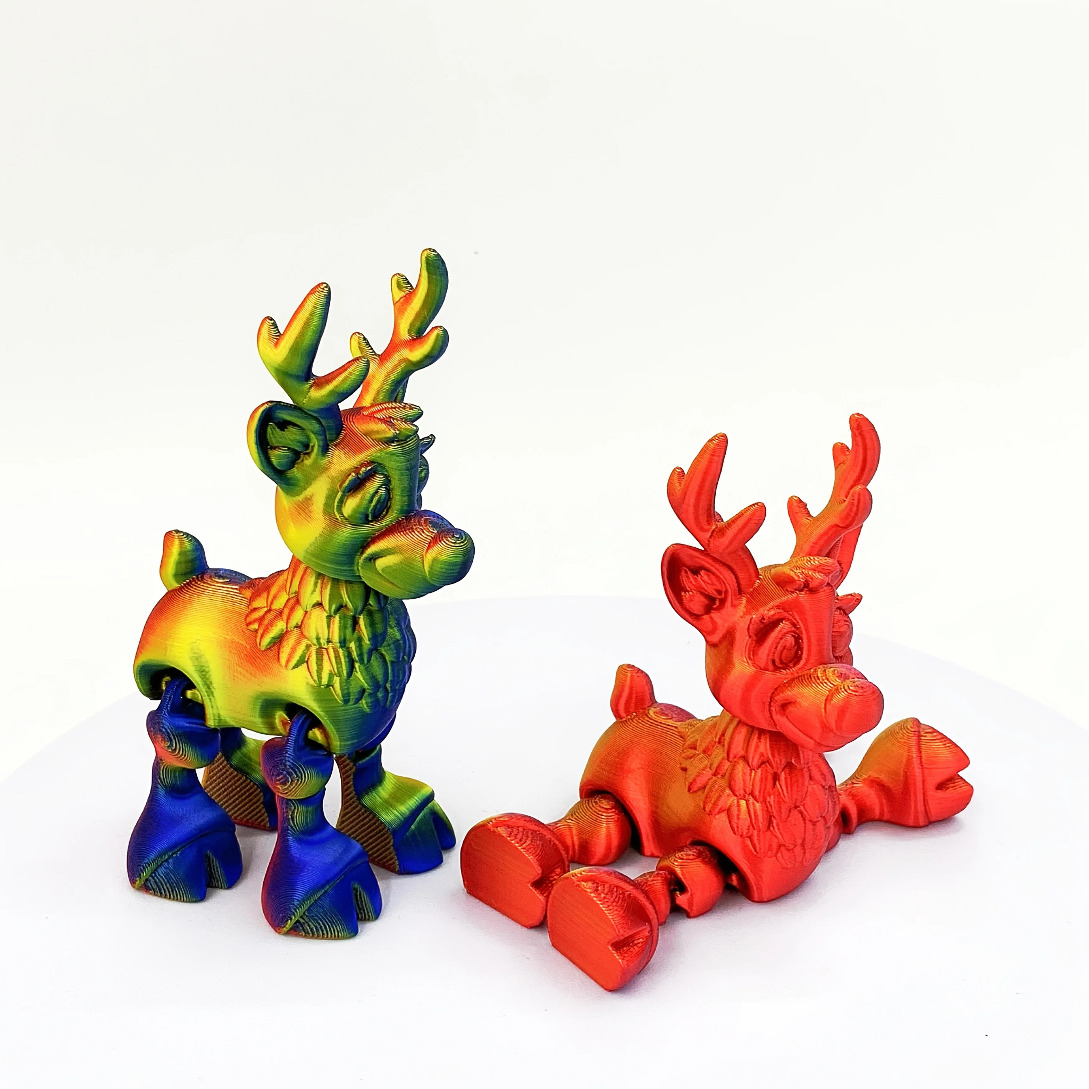 3D printed Christmas reindeer, cute multi-color gradient reindeer desktop ornament, home desktop decoration Christmas model