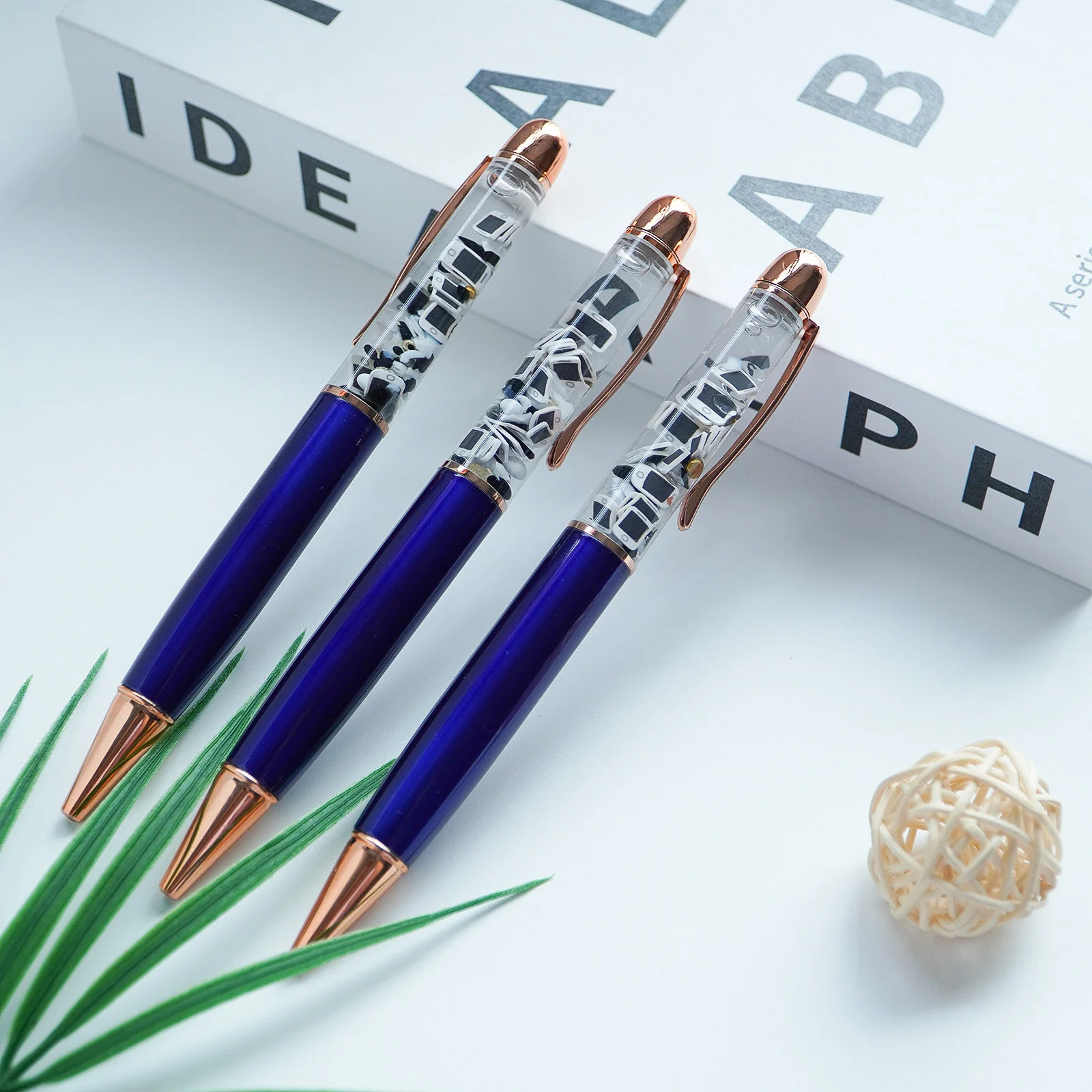 Cell Phone Game Console Fun Pens Cute Floater Floating Liquid Writing Journaling Office Pen Novelty Gag Gifts