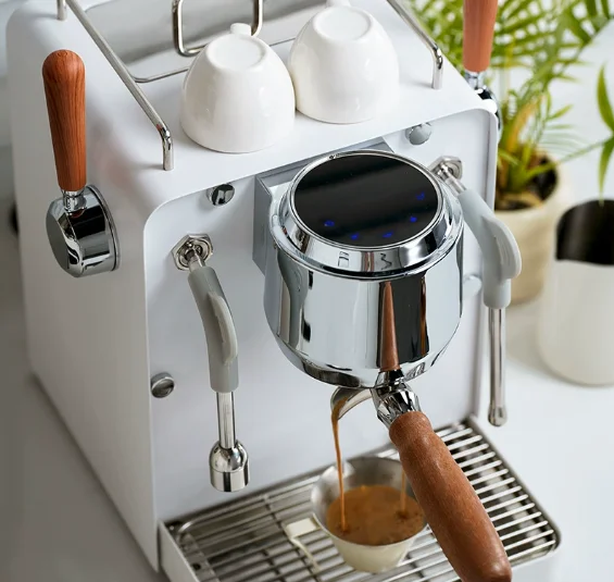 Small Stainless Steel Semi-Automatic Espresso Coffee Machine Eco-friendly Design 15 Bar Pressure Electric Power Source