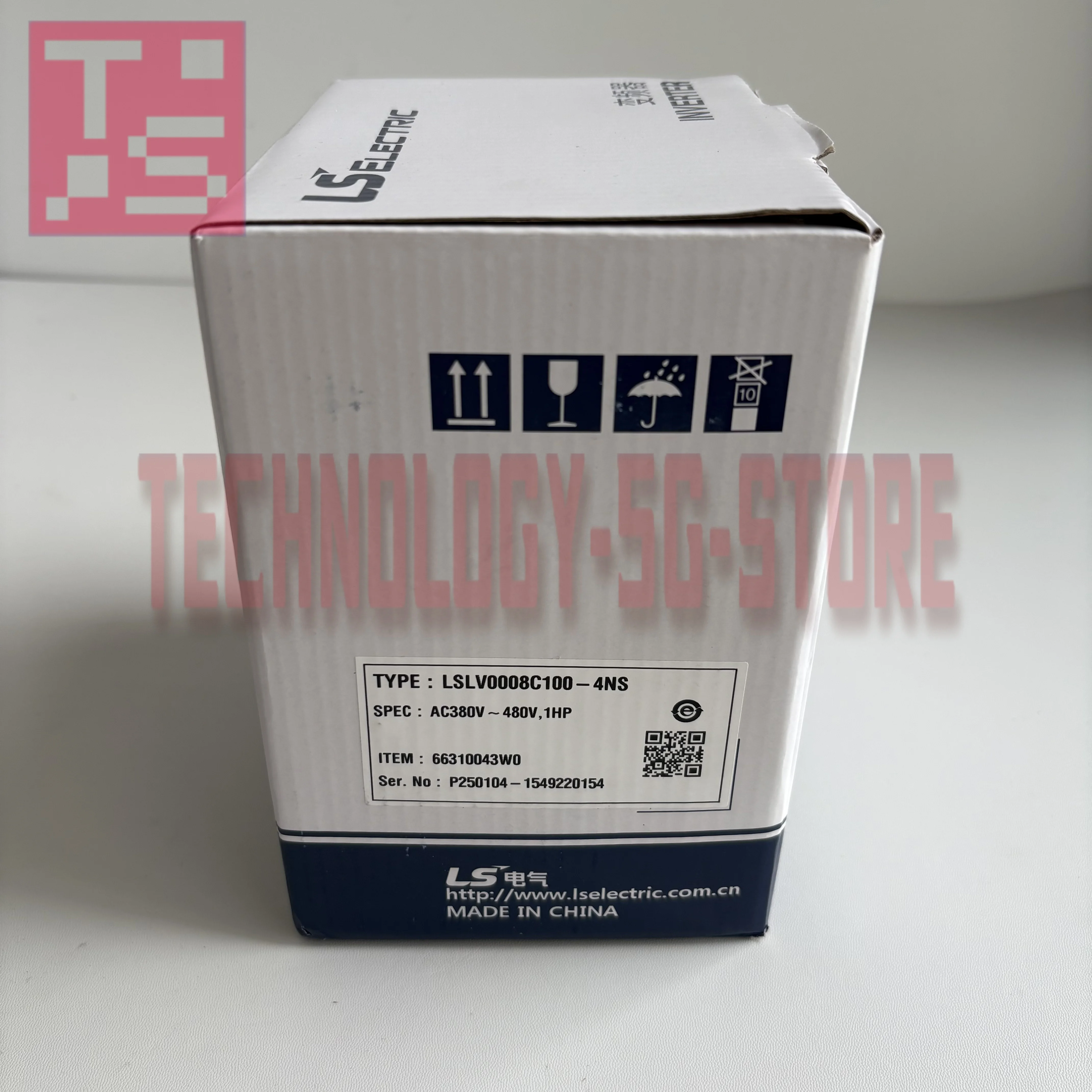 baru dalam kotak Inverter LSLV0008C100-4NS