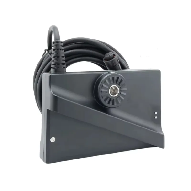 

r Sonar with 135-Degree View for Boat Beneath Water and Ice Hole Activity Detection