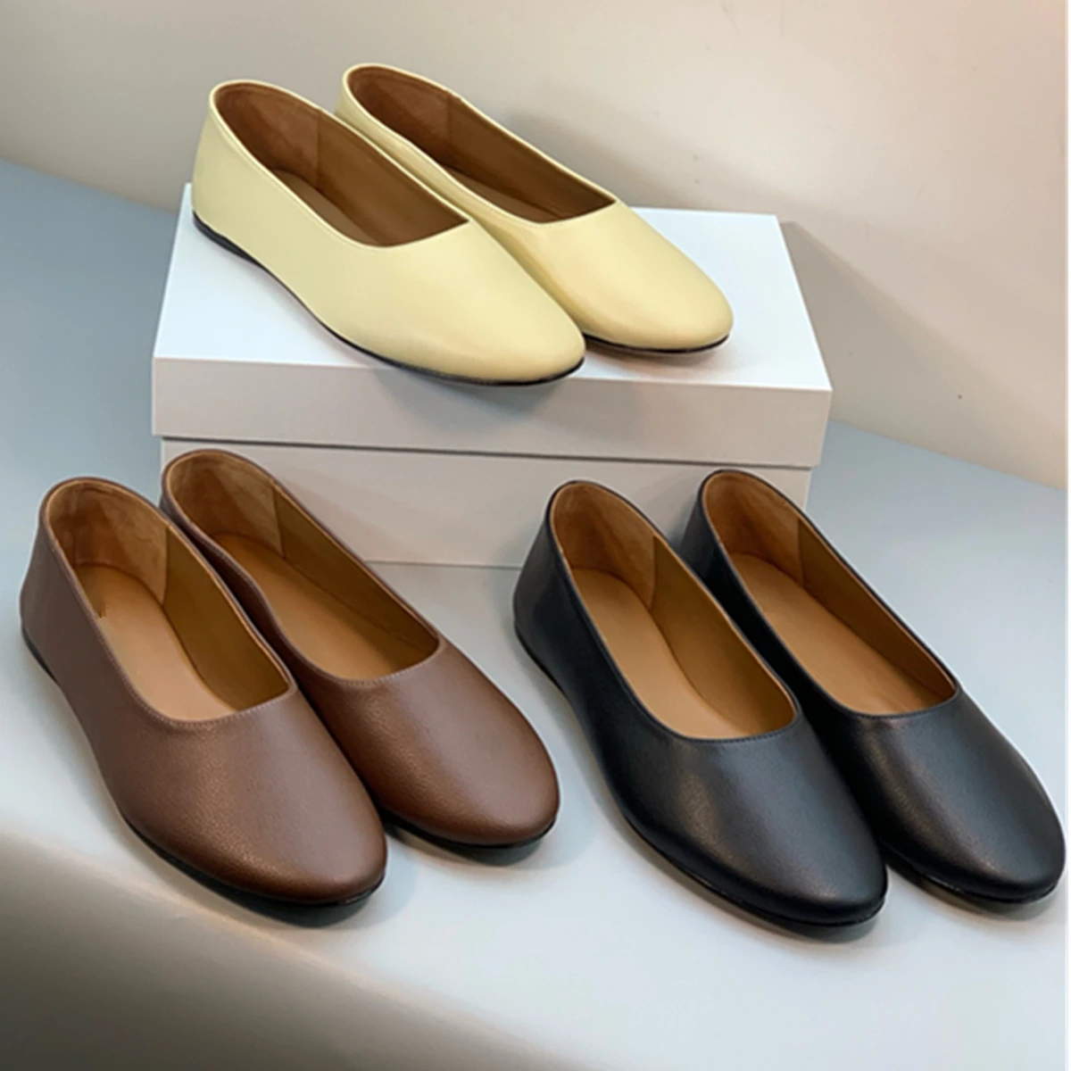 

Maxdutti Nordic Minimalist Genuine Leather Slip-on Loafers Shoes French Office Ladies Retro Grandma Shoes Flat Shoes For Women