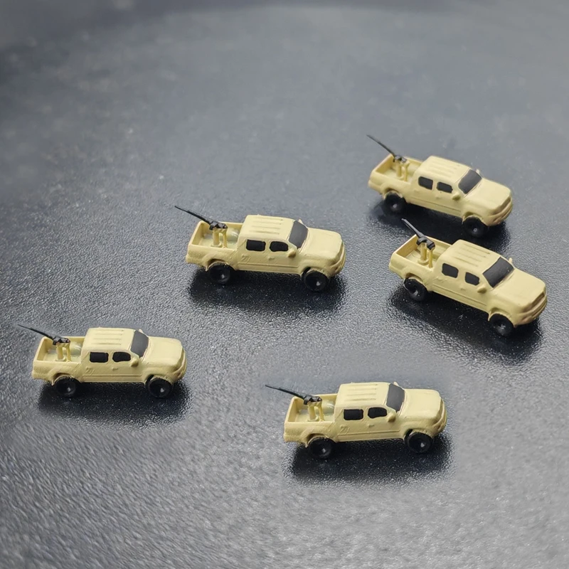 5PCS 1/350 Scale Armed Pickup Truck Fleet Model Sand-yellow Color Simulation Military Vehicles Static Ornament DIY Decoration