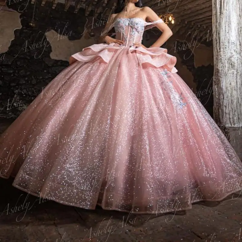 Luxury Glitter Pink Princess Girl Quinceanera Ball Gowns Lace Applique Illusion Bodice Vestido De xv Anos Prom Birthday Party