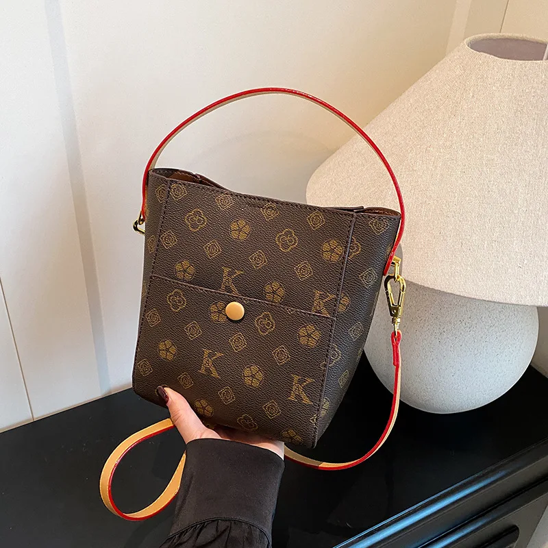 

Vintage Monogram Bucket Bag Spacious Shoulder Purse for Women Large Capacity Crossbody Tote Retro Bag Casual Sling Bag