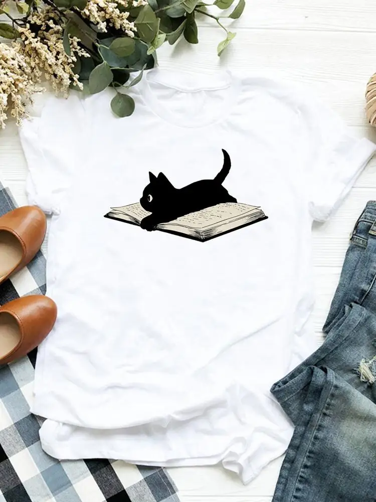 

Футболка женская с коротким рукавом, Модный милый Графический Топ с принтом книги 90-х, с принтом кота, повседневная одежда, на лето