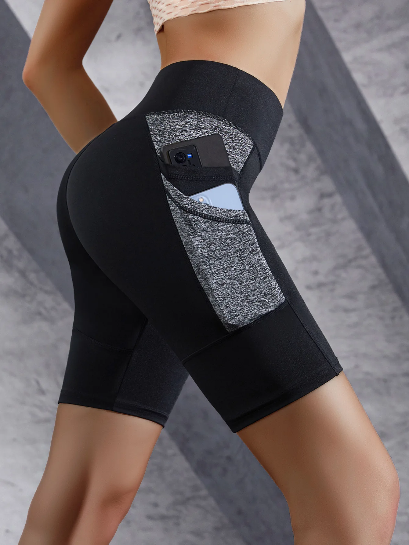 Women High Waist Contrast Panel Sports Leggings Shorts Hip Lifting Quick Dry Running Gym Workout Shorts with Zipper Pockets