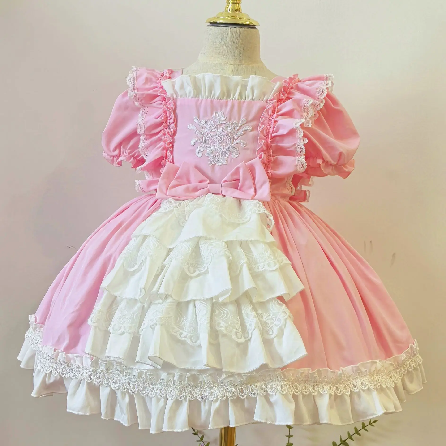 Girls' summer new small fresh dress, baby Lolita palace style pink dress, fluffy skirt