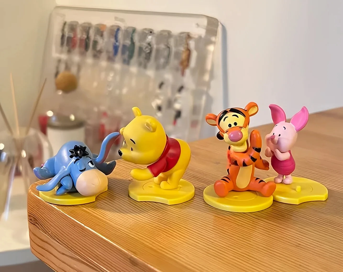 

Мультяшная фигурка Винни, поросенок, тигр, шепот, украшение для сцены, идеально подходит для дня рождения, сюрприз, подарок для друга