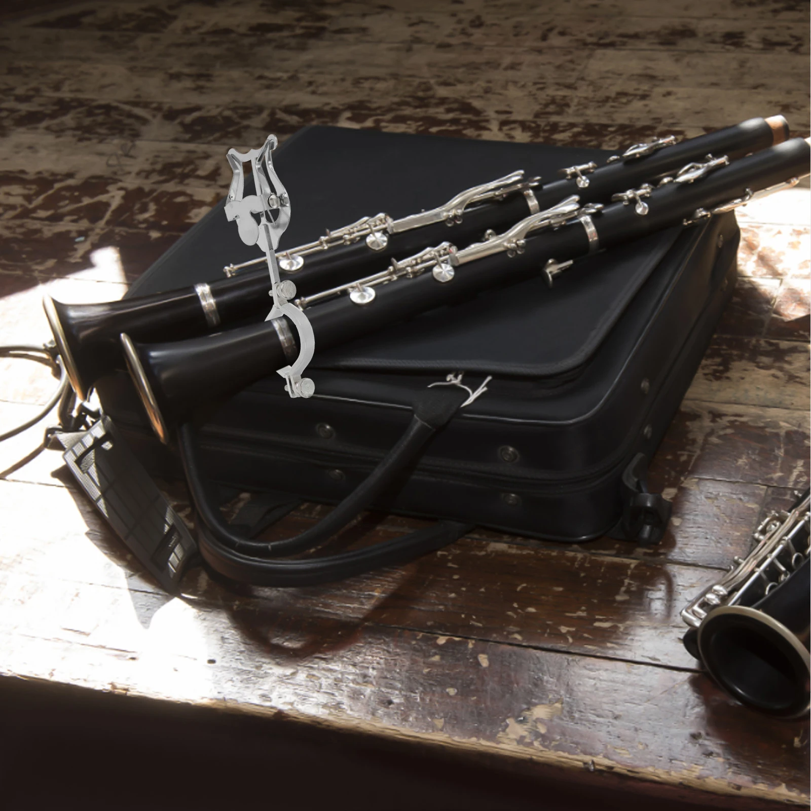 

Musical Instruments Saxophone Clarinet Marching Lyre Tuba Trumpet Clamp Holder Trombone for Band Accessories