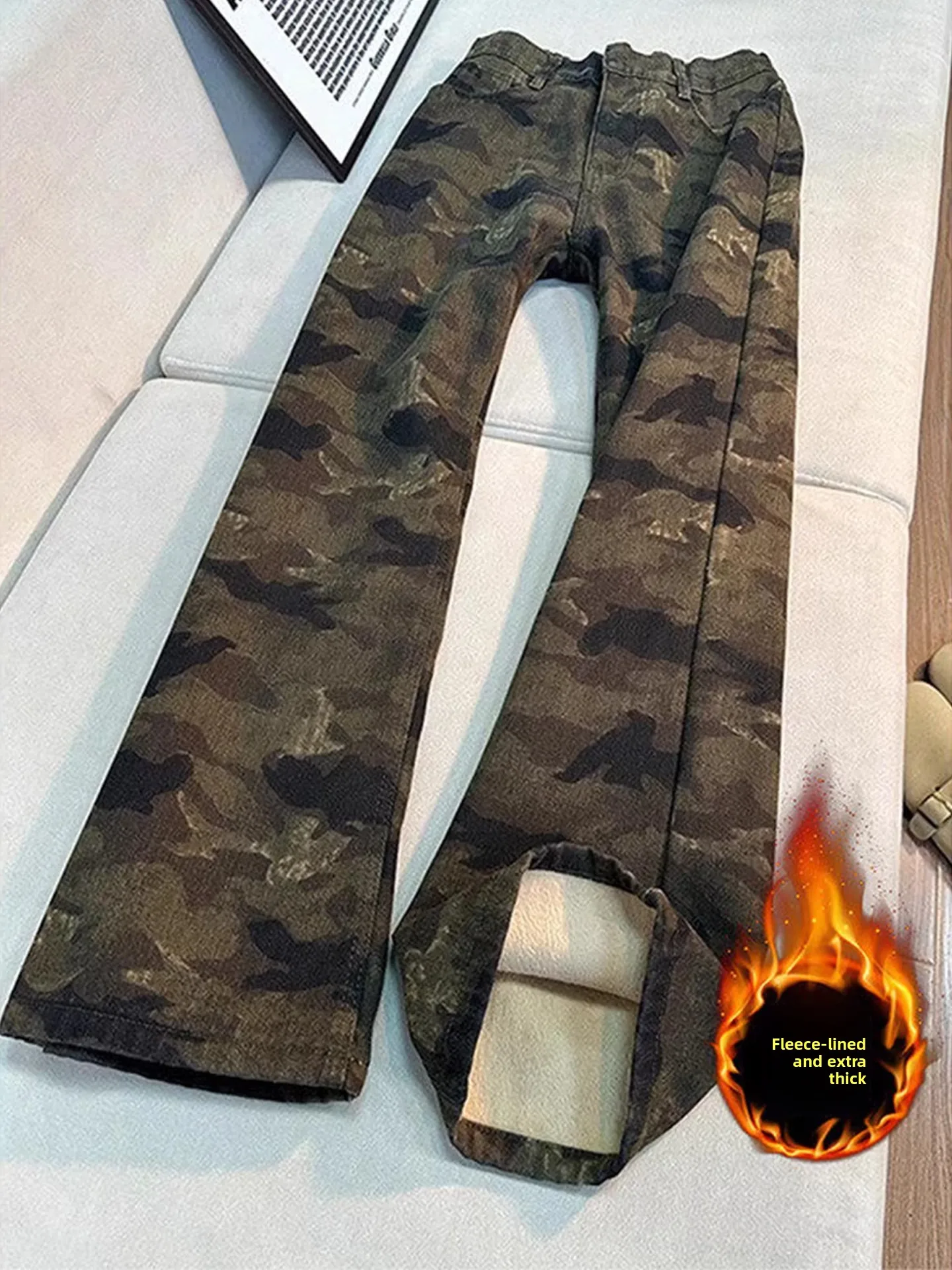 

Retro American Camouflage Flared Jeans Men's Thiened Fce Straight Leg Jeans High Street Vibe Slimming Jeans Winter Wear